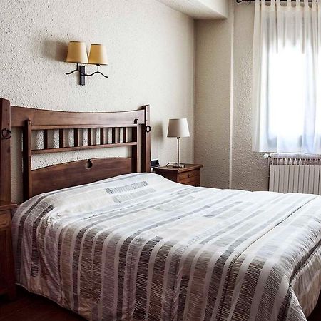 Hostal La Placa Erill la Vall Exterior photo